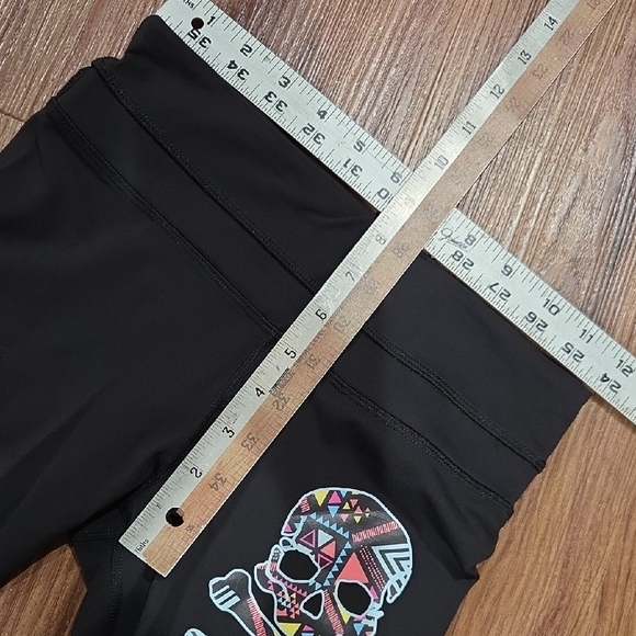 Lululemon Athletica Black Leggings with Colorful Skull and Soul Design - Picture 7 of 9
